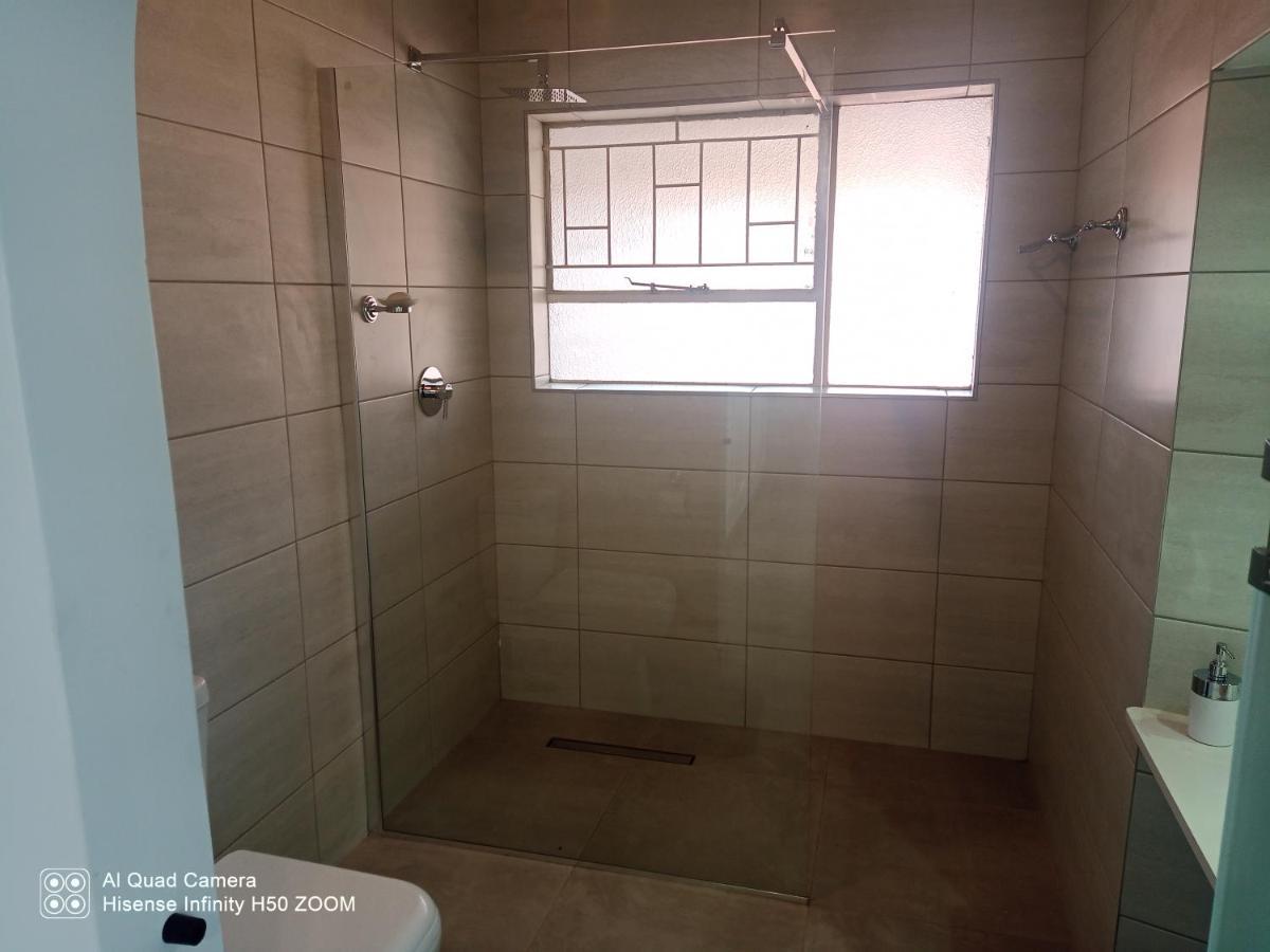 4 On Verbena Boksburg Bagian luar foto